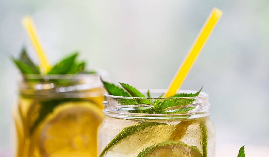 Dietetyczna lemoniada – idealna na upały