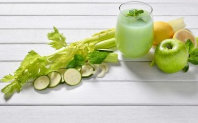 Post dr Dąbrowskiej. Dlaczego dieta owocowo-warzywna nie jest dobrym pomysłem?